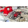 Image 2 : KITCHENAID RED ELECTRIC HAND BLENDER WITH CUP & KITCHENAID RED 2 BEATER ELECTRIC HAND BLENDER