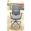 Image 2 : FAST TRACK IMPEX LE3002 BLACK MESH MID BACK ADJUSTABLE TASK CHAIR *IN BOX*