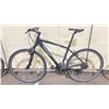 Image 2 : GIANT ROAM BLACK 27 SPEED HYBRID BIKE WITH FRONT SUSPENSION