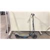 Image 1 : RAZOR U100 ELECTRIC GLOW SCOOTER * NO CHARGER, NO KEYS *