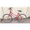 Image 2 : GIANT RINCON 21 SPEED RED MOUNTAIN BIKE
