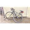 Image 2 : GARNEAU AXELLE SL4 BLACK 18 SPEED ROAD BIKE * NEEDS NEW REAR WHEEL *