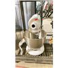 Image 2 : SHELF OF ASSORTED KITCHENAID COUNTERTOP ELECTRIC STAND MIXERS *PARTS ONLY, NEED REPAIRS*