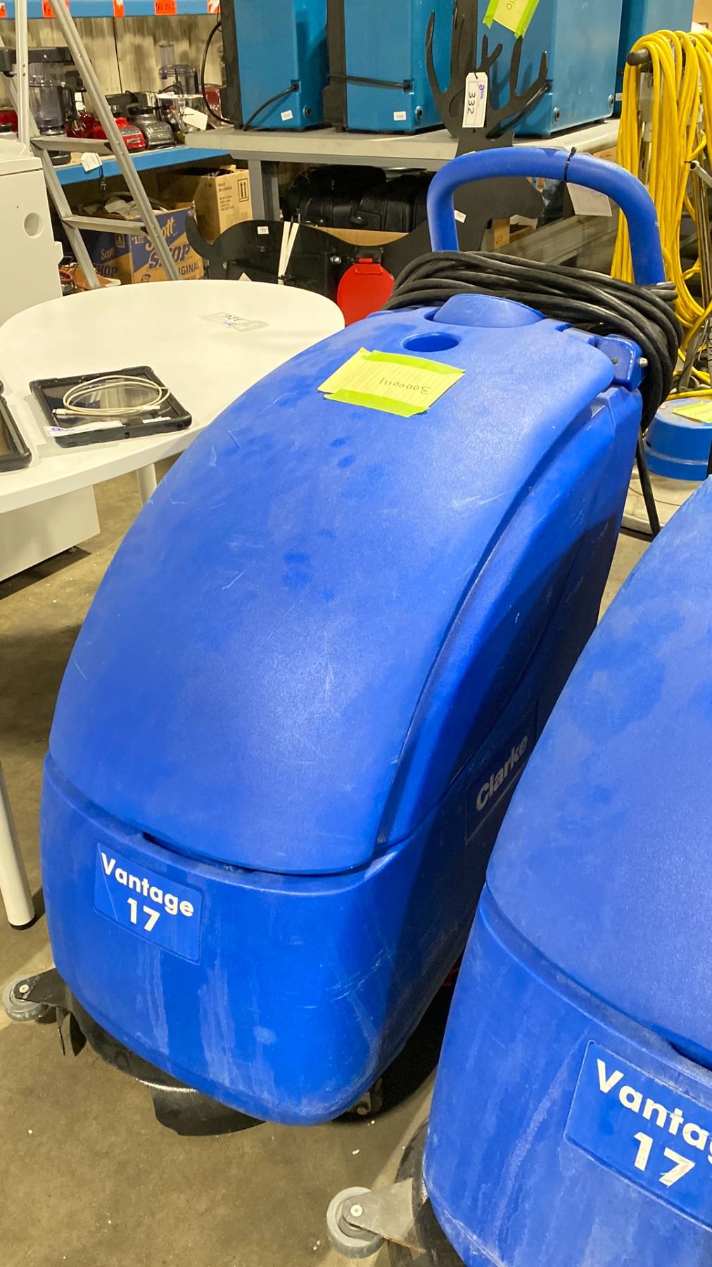 CLARKE VANTAGE 17 WALK-BEHIND COMMERCIAL AUTOMATIC FLOOR SCRUBBING ...