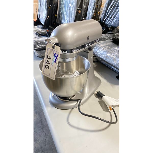 KITCHENAID CLASSIC + 4.5 QUART 4.26L ELECTRIC COUNTERTOP TILT-HEAD STAND MIXER WITH METAL