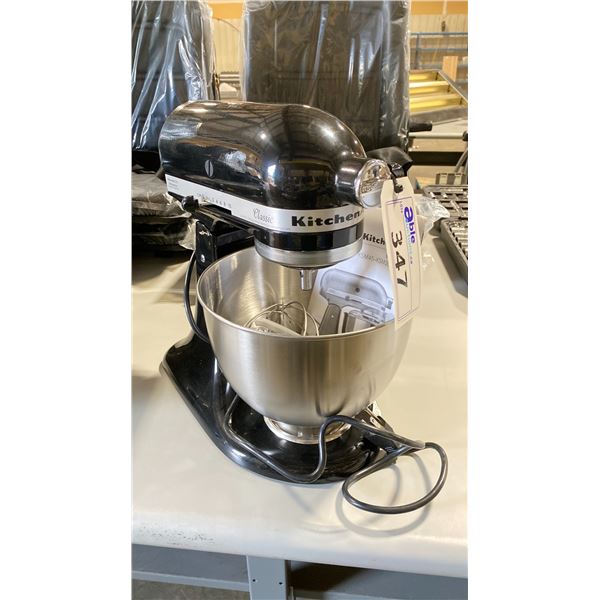 KITCHENAID CLASSIC 4.5 QUART 4.26L ELECTRIC COUNTERTOP TILT-HEAD STAND MIXER WITH METAL