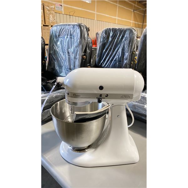 KITCHENAID CLASSIC 4.5 QUART 4.26L ELECTRIC COUNTERTOP TILT-HEAD STAND MIXER WITH METAL