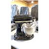 Image 2 : KITCHENAID CLASSIC 4.5 QUART 4.26L ELECTRIC COUNTERTOP TILT-HEAD STAND MIXER WITH METAL