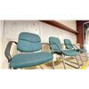 Image 2 : 3 DARK GREEN PADDED METAL FRAME CLIENT CHAIRS