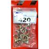 Image 1 : BAG OF ASSORTED GOLD RINGS & COSTUME JEWELRY RINGS