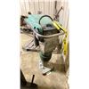 Image 2 : WACKER NEUSON BS600 GREEN GAS POWERED UPRIGHT TAMPER