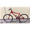 Image 2 : GIANT BOULDER SE RED 21 SPEED FRONT SUSPENSION MOUNTAIN BIKE *MISSING SEAT*
