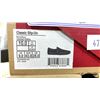 Image 2 : 2 PAIRS OF VANS SHOES, SK8-HI & CLASSIC SLIP-ON STYLE, MENS SIZE 10 & 14