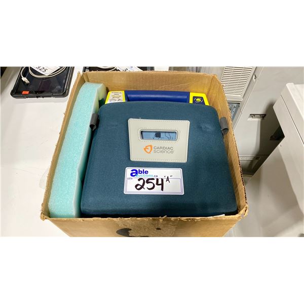 POWERHEART 9390E-01 G3 PLUS MEDICAL AED MACHINE IN SOFT TRANSPORT CASE WITH ADULT/INFANT PAD