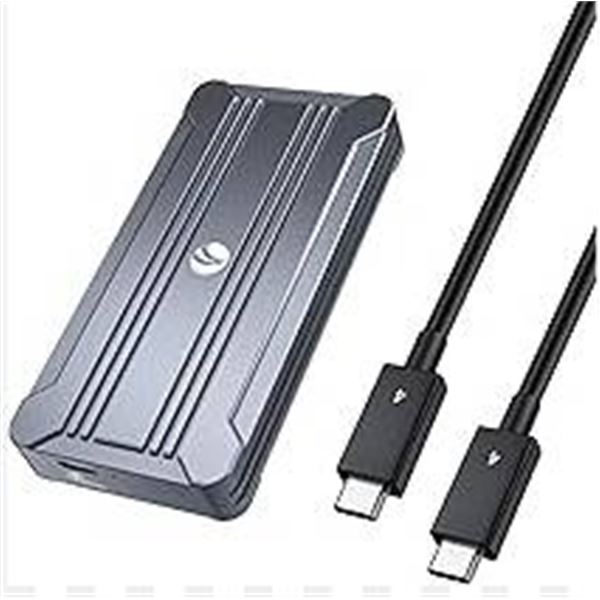 40Gbps NVMe Enclosure CU872 with Accessories