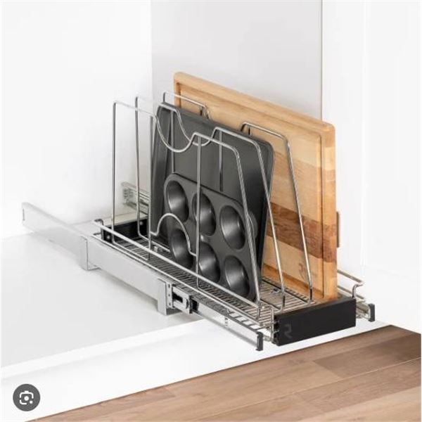 Richelieu Adjustable Pull-Out Pan Divider with Chrome Finish