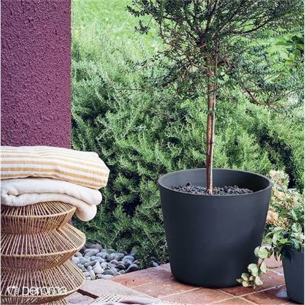 Deroma 18-Inch Gray Indoor and Outdoor Pot