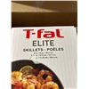 Image 3 : T-fal Elite 3-Piece Skillet Set – 20.3 cm, 24.7 cm, 28.5 cm