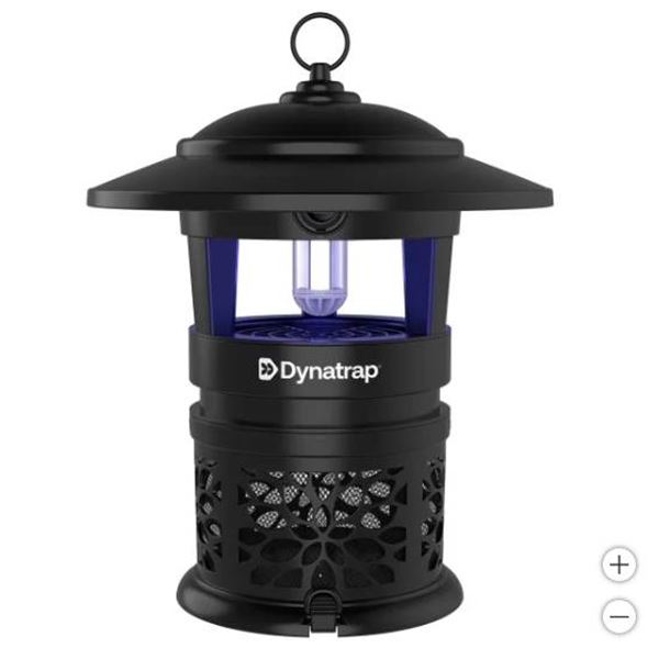 Dynatrap Outdoor Insect Trap With Free Mount and Brush