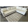Image 5 : Thomasville Dillard Fabric Convertible Sleeper Sectional – Beige