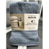 Image 2 : Serene Home Set of 3 Hand Towels – 100 Percent Cotton