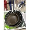 Image 3 : Ninja Foodi NeverStick Cookware 12 Pieces and Glass Lids