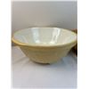 Image 3 : Vintage Ceramic Mixing Bowls