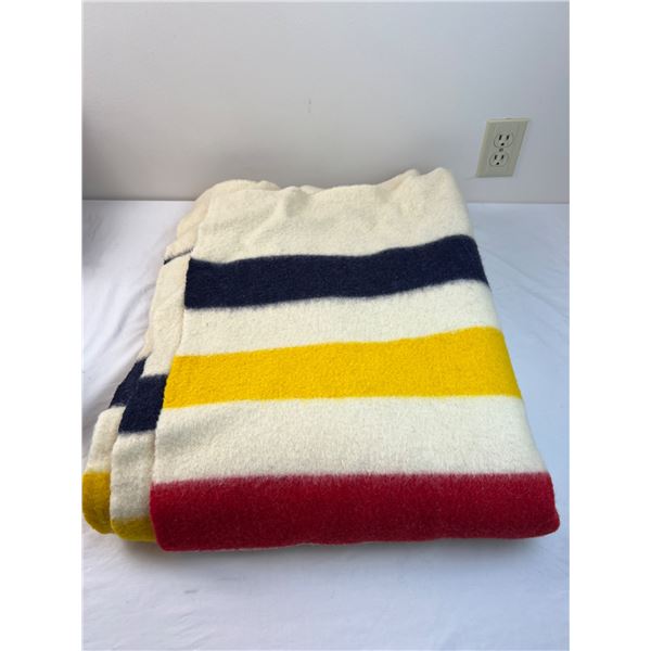 Hudsons Bay Four Point Blanket
