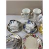 Image 5 : Assortment of China