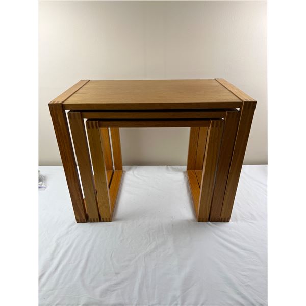 Mid Century Modern Nesting Tables