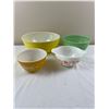 Image 1 : Vintage Glass Mixing Bowls