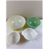 Image 2 : Vintage Glass Mixing Bowls