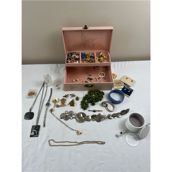 Jewelry Box with Content