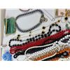 Image 4 : Costume Jewelry lot