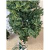 Image 6 : Faux Christmas Trees