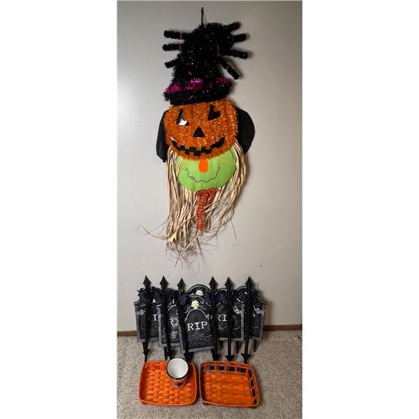 Halloween Decor