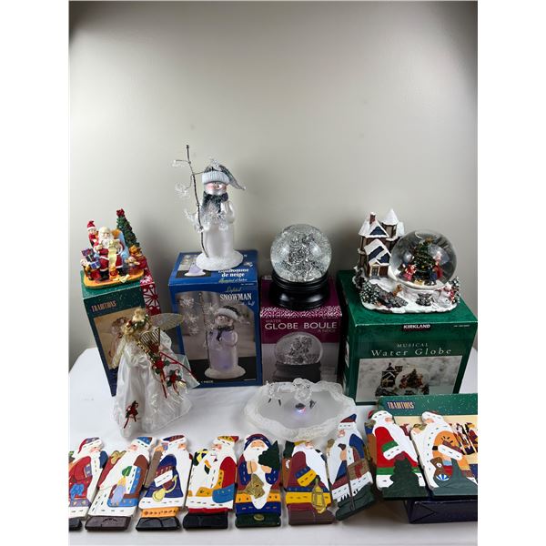 Christmas Globes and Decor