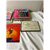 Image 4 : Disney Children's Books & Memorabilia