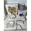 Image 2 : Wii Accessories & Games