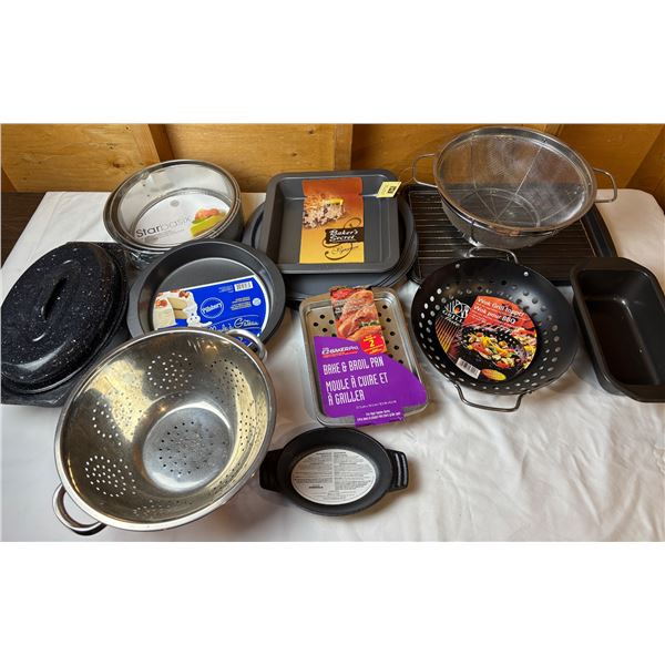 Baking Pans and Cookware