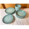 Image 1 : Le Creuset Blue Dish Set