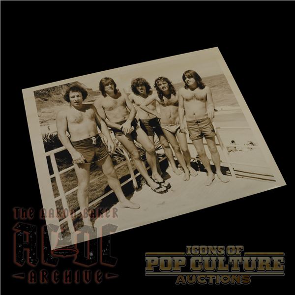 AC/DC – Beach Break in Rio Photographic Print - 1925