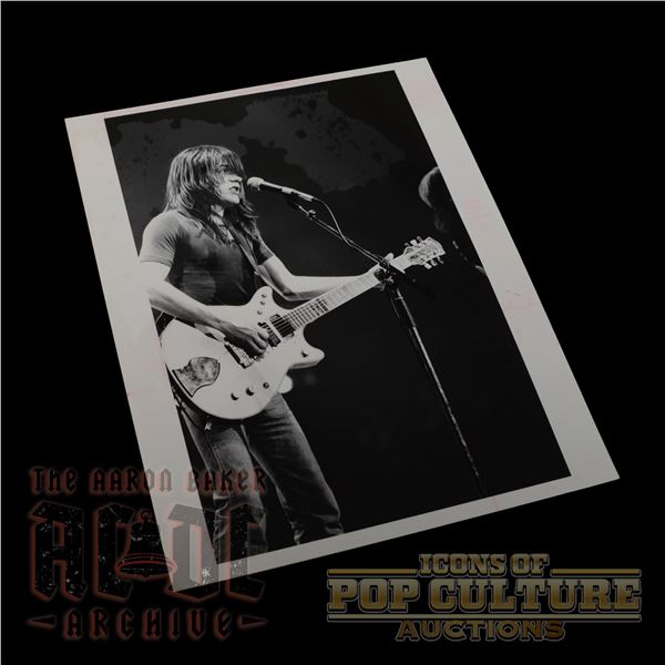 AC/DC - Malcom Young Concert Photograph - 1929
