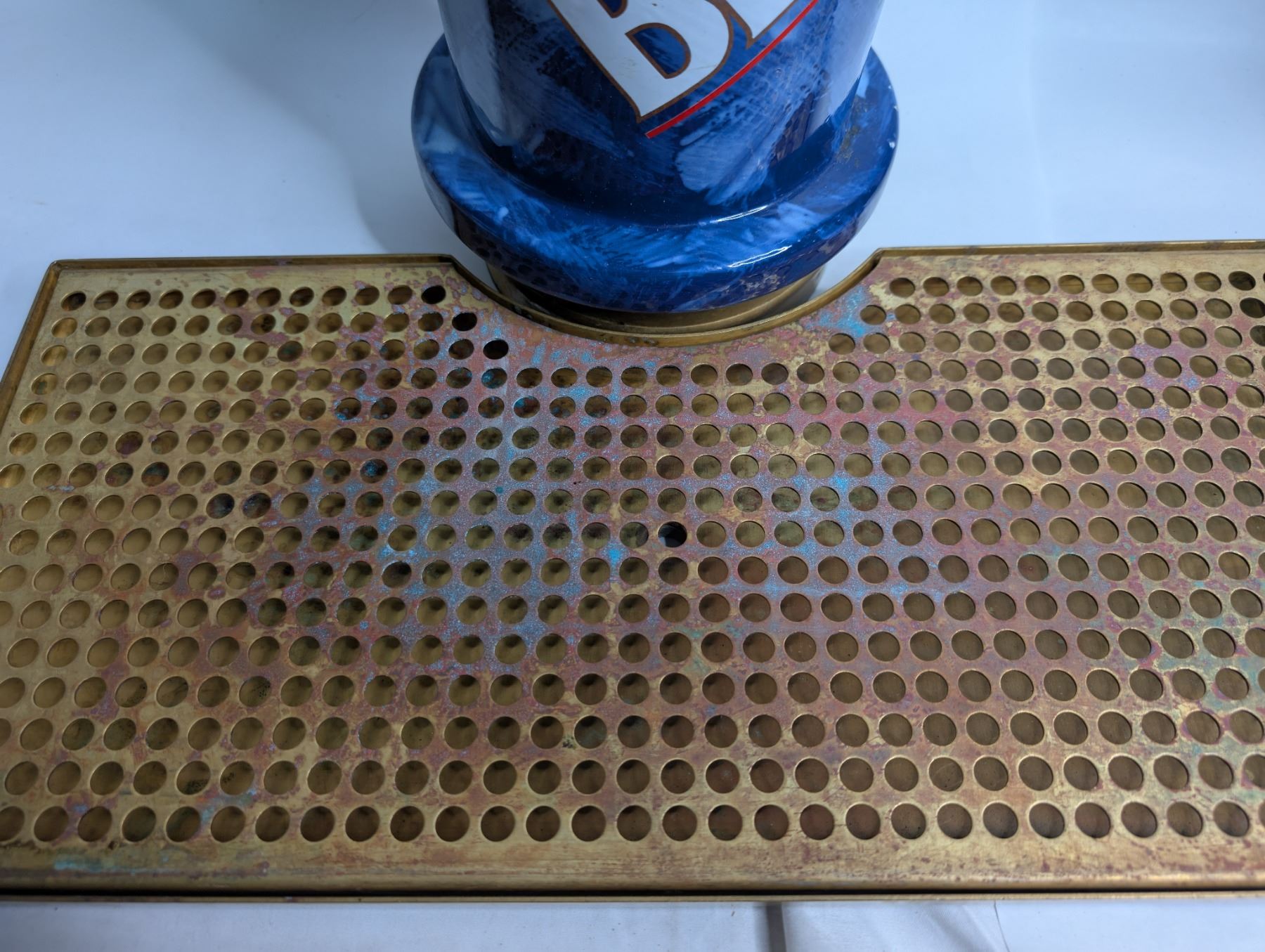 Labatt's Blue Ceramic Keg Draught Tower with Brass Mat