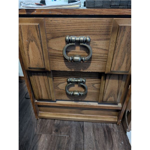 Night Table (BR Suite)