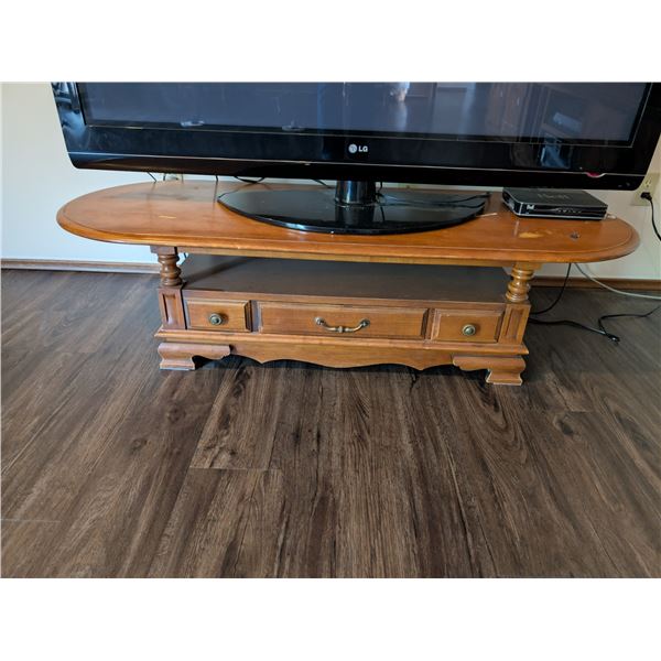 Coffee Table w/ Drawers