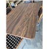 Image 1 : Arborite and Aluminum Table & 4 Chairs
