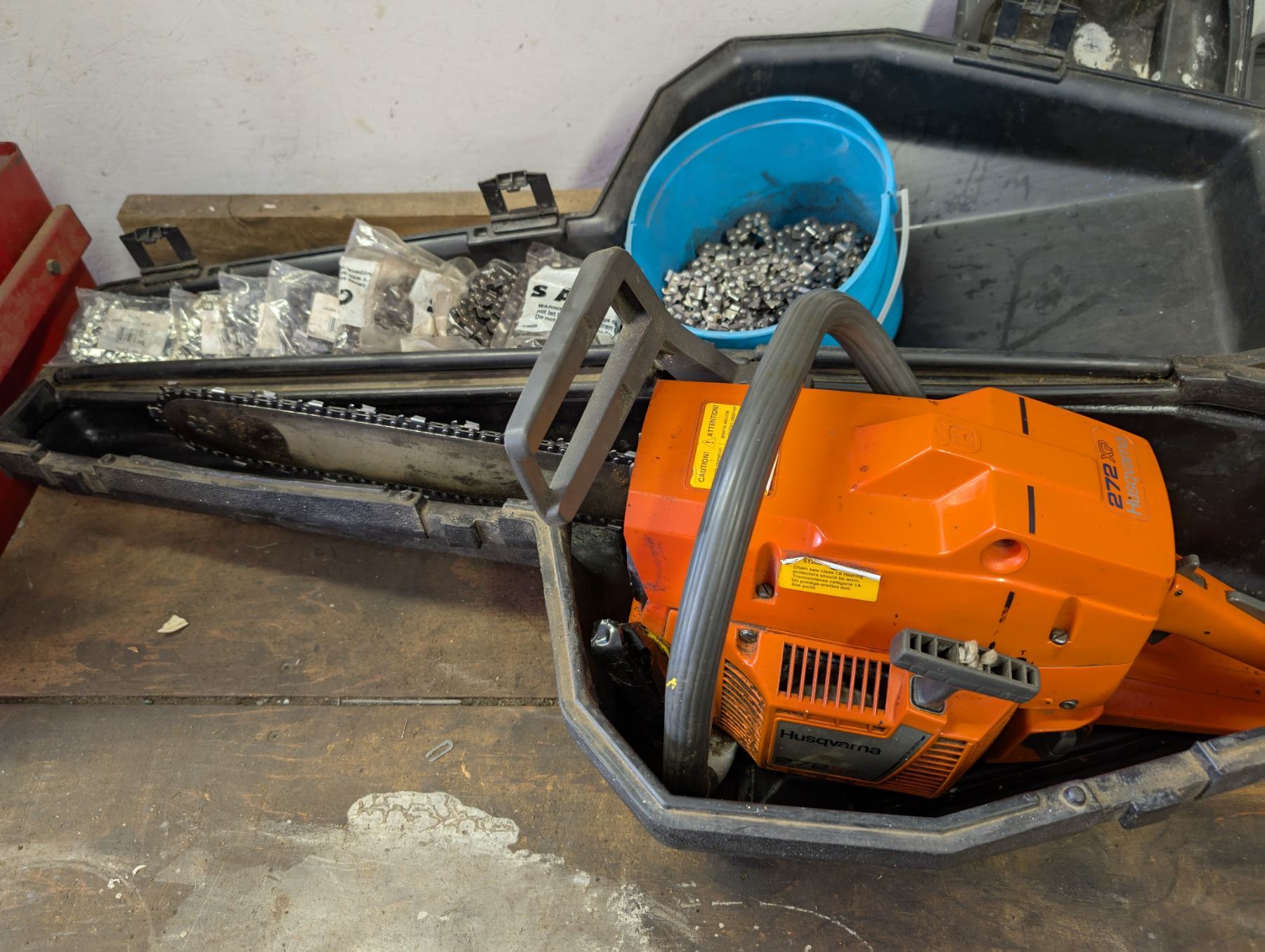 Husqvarna 272 XP Professional Working Chainsaw