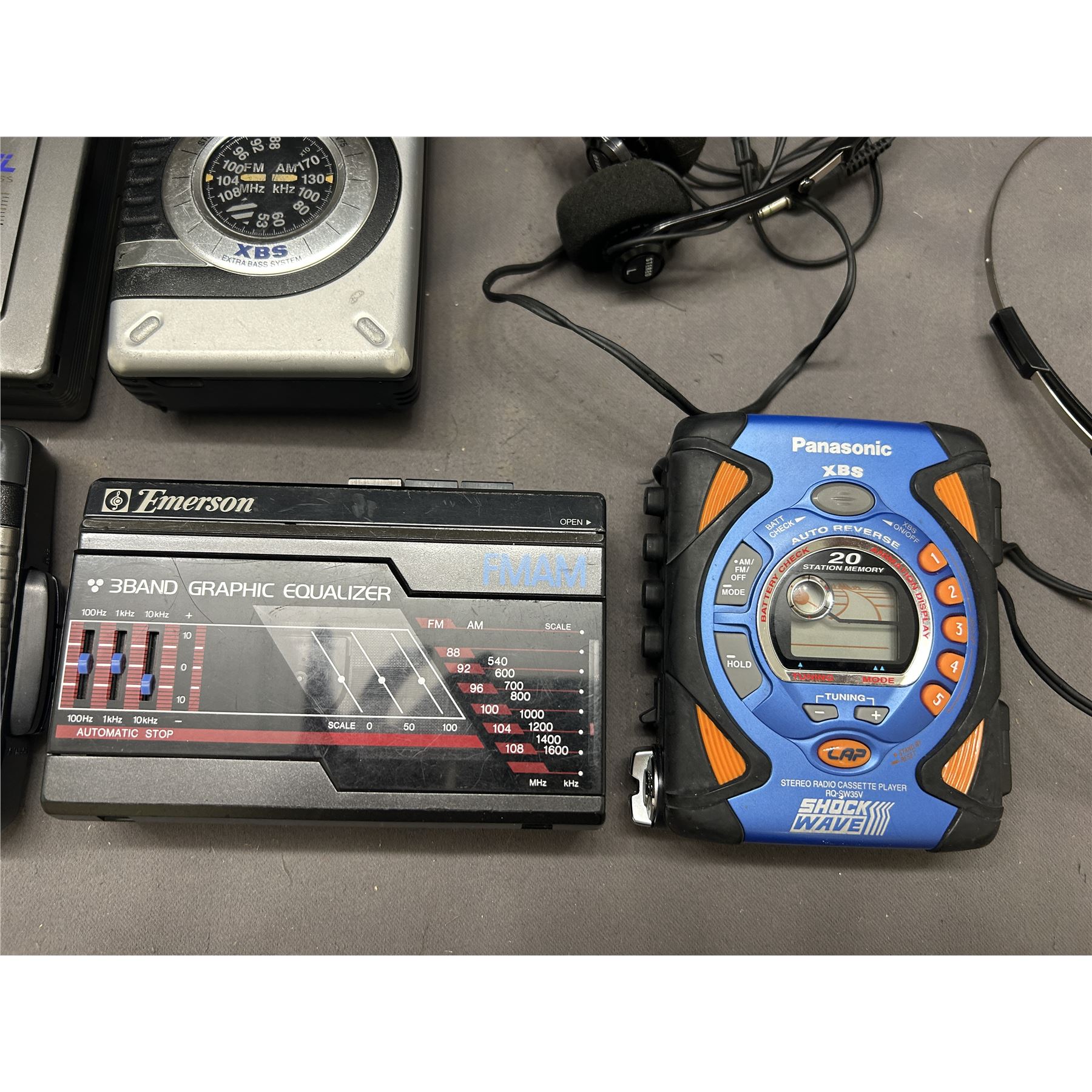 Lot of 5 Vintage Walkmans Portable Pocket Radios, Tape Players, 2 Pairs ...