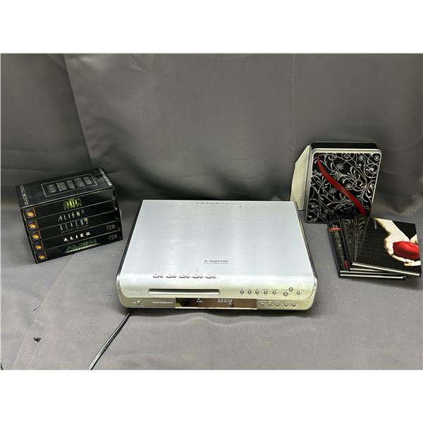 Sony S-Master 5-Disc DVD Player Compact AV System DAV-FC7, Twilight Notebooks, Alien VHS Box Set